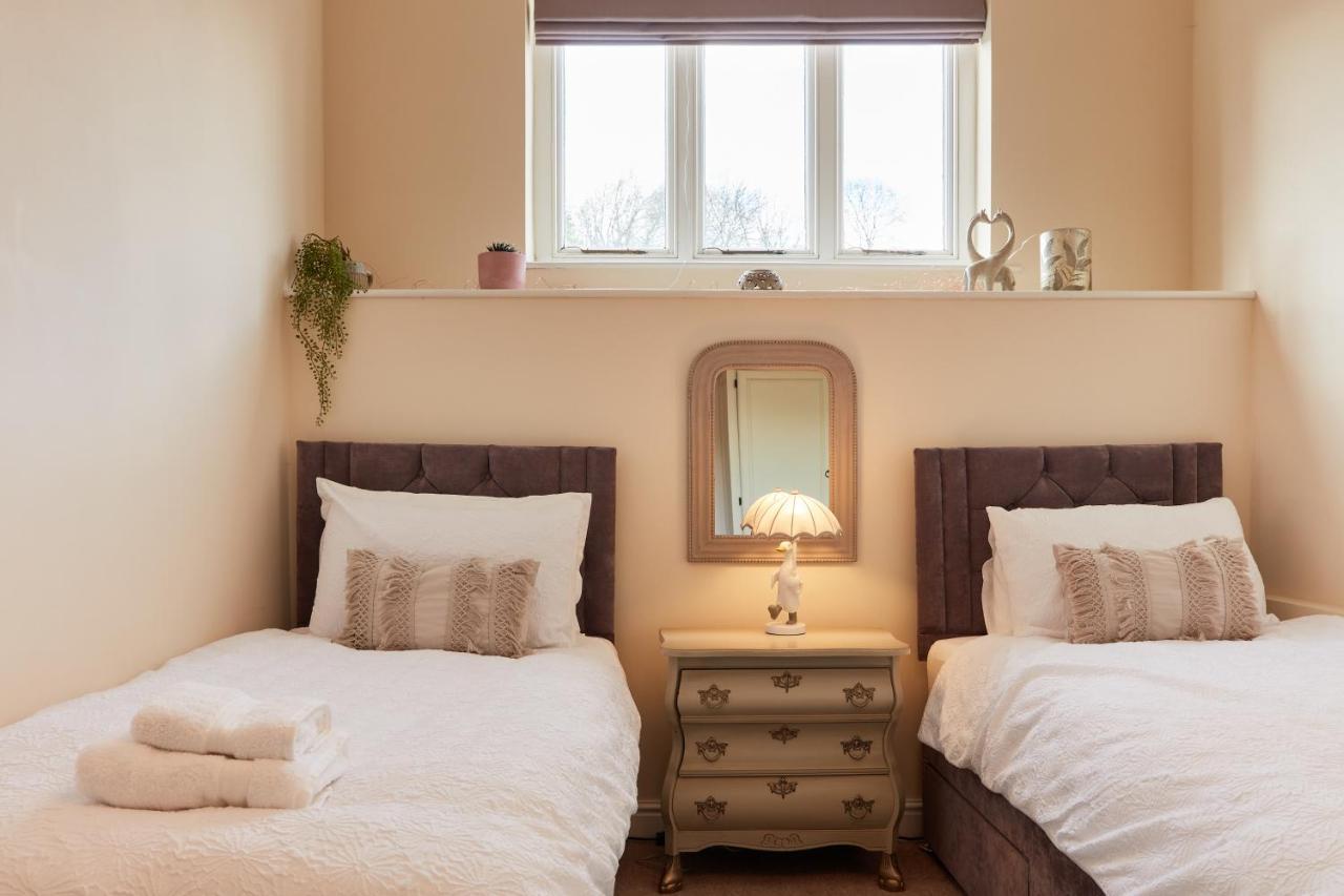 Finest Retreats - Olde Englishe Flat 10 マトロック エクステリア 写真